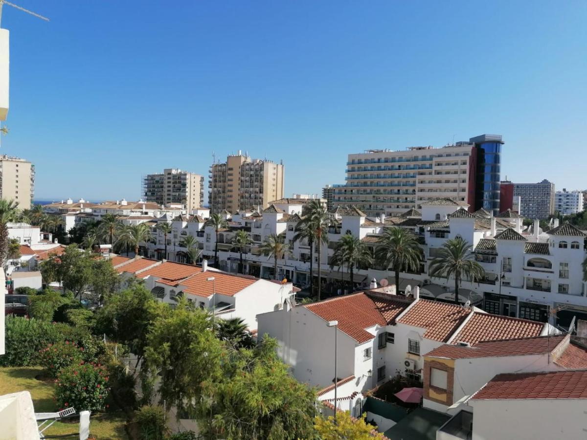Apartamento Apartamento en la playa con piscina Benalmádena Exterior foto