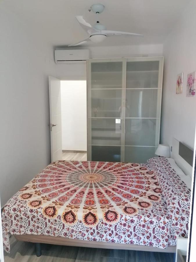 Apartamento Apartamento en la playa con piscina Benalmádena Exterior foto