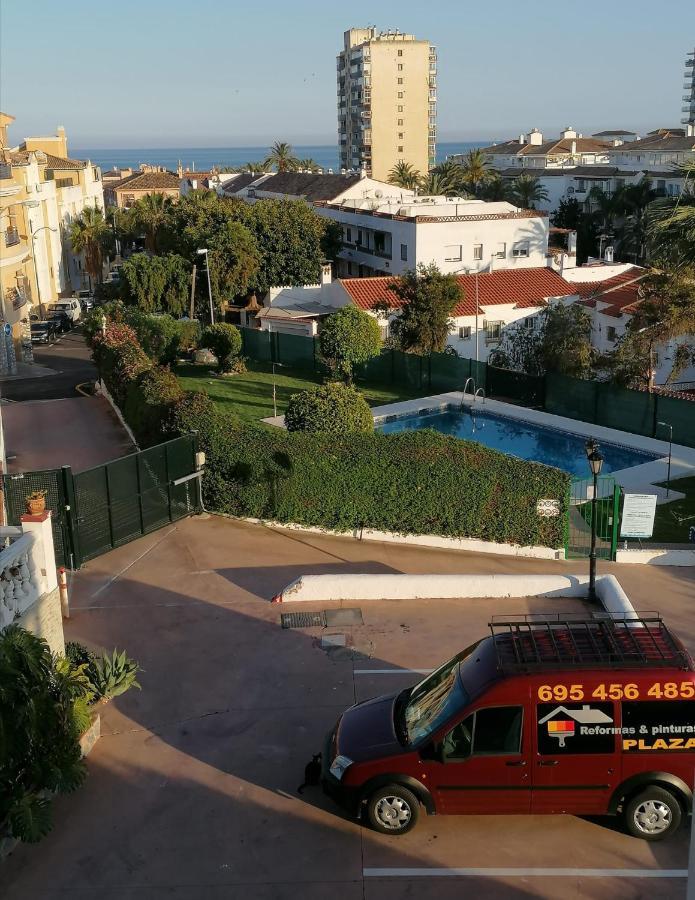 Apartamento Apartamento en la playa con piscina Benalmádena Exterior foto